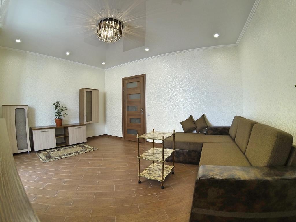 Naberezhnaya Roshen Apartment Vinnytsia Luaran gambar