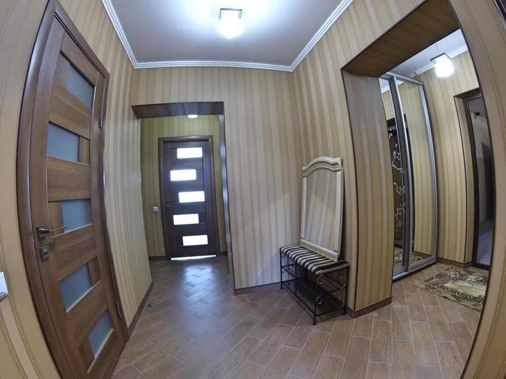 Naberezhnaya Roshen Apartment Vinnytsia Luaran gambar